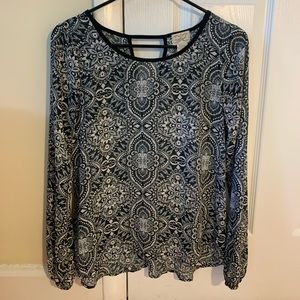 Black and subtle blue blouse with cute back cutout